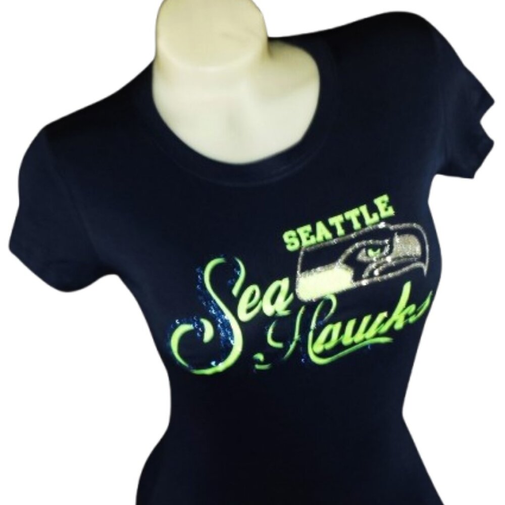 Seattle Sea Hawks Navy Lt. Weight Jersey Tee. - Picture 2 of 3